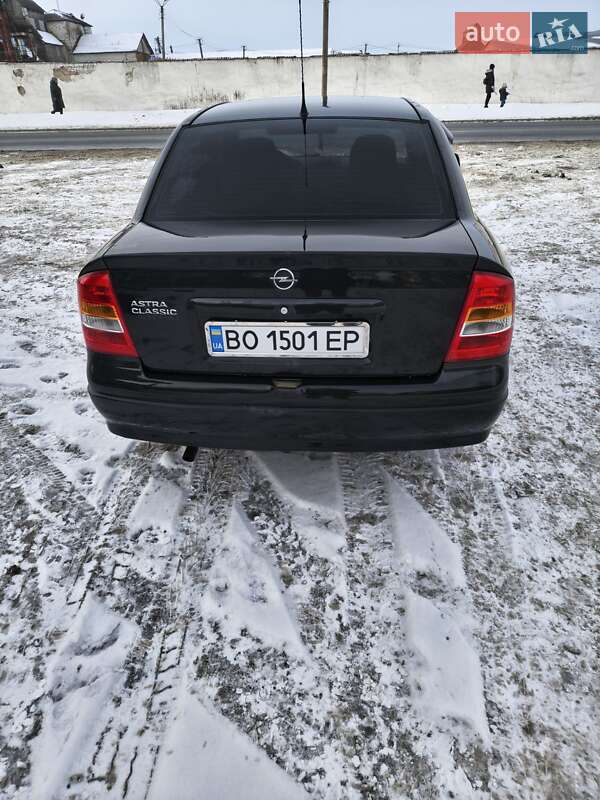 Седан Opel Astra 2007 в Хоросткові