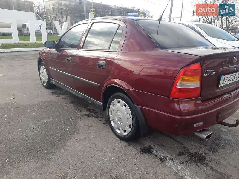 Седан Opel Astra 2009 в Харькове