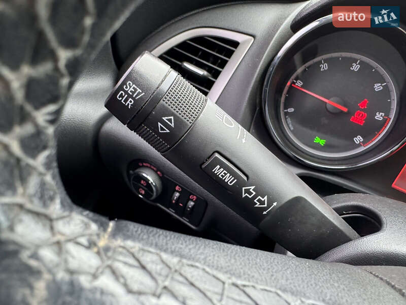 Універсал Opel Astra 2011 в Києві фото 16 Універсал Opel Astra 2011 в Києві