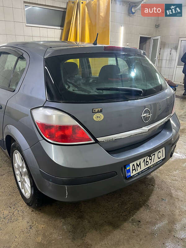 Хэтчбек Opel Astra 2004 в Коростышеве фото 9 Хэтчбек Opel Astra 2004 в Коростышеве