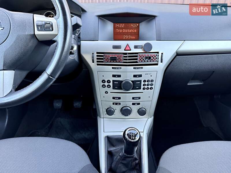 Универсал Opel Astra 2007 в Дрогобыче