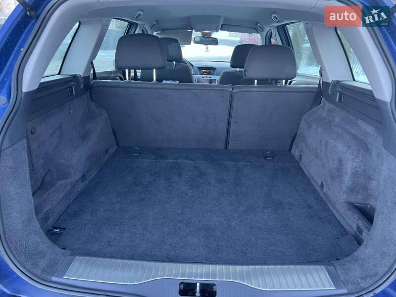 Універсал Opel Astra 2009 в Бучачі