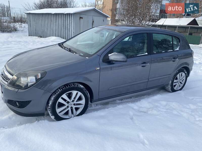 Хэтчбек Opel Astra 2007 в Тальном