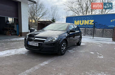 Хетчбек Opel Astra 2006 в Бучачі
