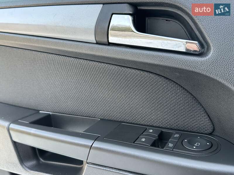 Універсал Opel Astra 2005 в Рівному фото 62 Універсал Opel Astra 2005 в Рівному