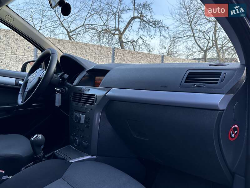 Універсал Opel Astra 2005 в Рівному фото 82 Універсал Opel Astra 2005 в Рівному