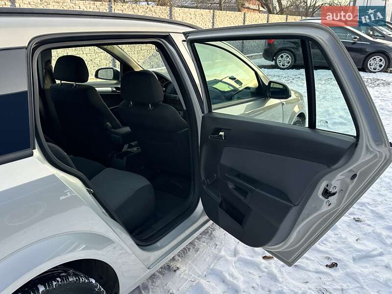 Універсал Opel Astra 2005 в Рівному фото 92 Універсал Opel Astra 2005 в Рівному