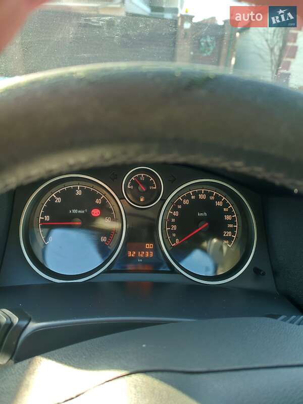 Універсал Opel Astra 2005 в Києві фото 2 Універсал Opel Astra 2005 в Києві