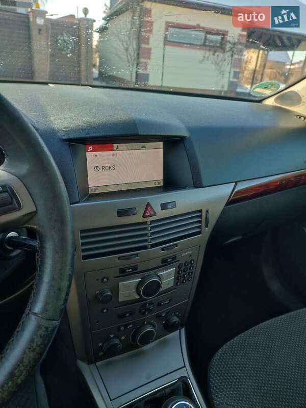 Універсал Opel Astra 2005 в Києві фото 3 Універсал Opel Astra 2005 в Києві