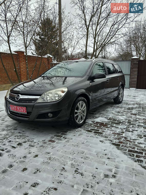 2008 Opel Astra, VIN W0L0AHL3582233476:plate — фото 1 (autoria)