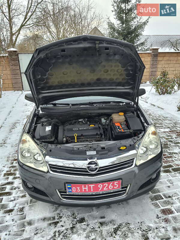 Универсал Opel Astra 2008 в Луцке фото 25 Универсал Opel Astra 2008 в Луцке