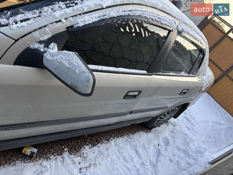 Седан Opel Astra 2008 в Малині фото 10 Седан Opel Astra 2008 в Малині