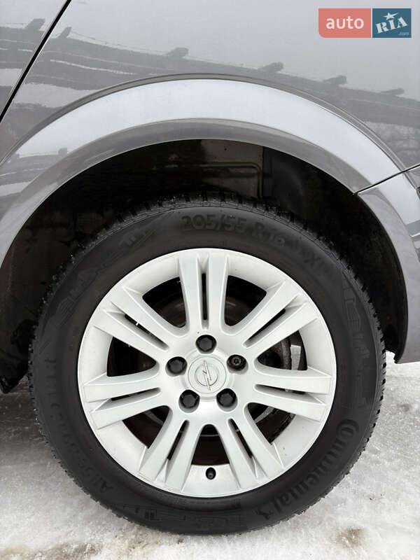 Універсал Opel Astra 2009 в Білій Церкві