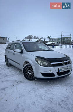 Универсал Opel Astra 2007 в Нововолынске