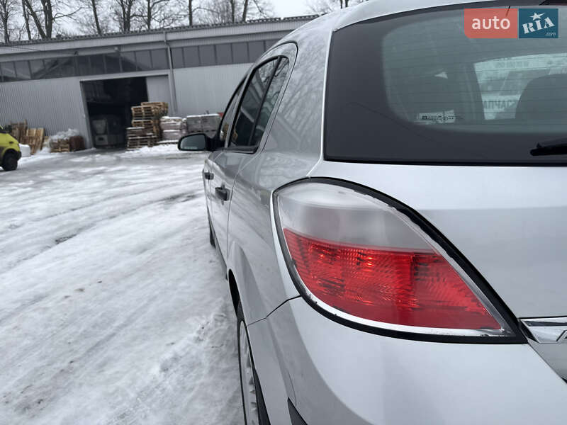 Хэтчбек Opel Astra 2004 в Виннице фото 14 Хэтчбек Opel Astra 2004 в Виннице