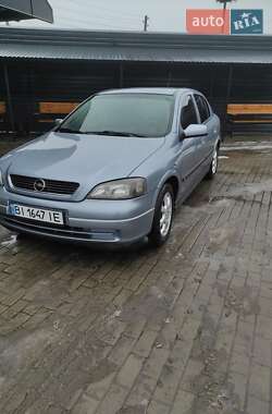 Хэтчбек Opel Astra 2004 в Миргороде