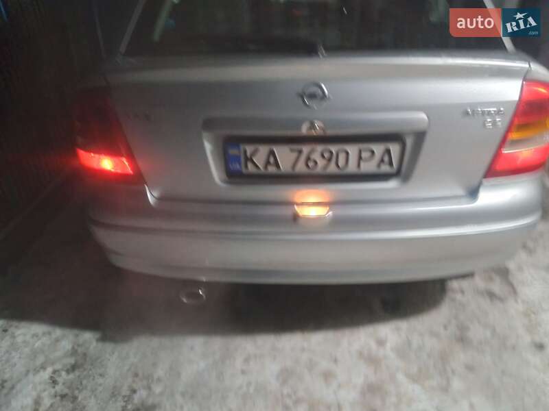 Opel Astra 2002