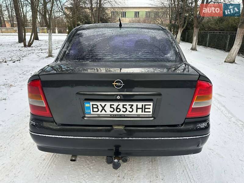 Седан Opel Astra 2008 в Славуте фото 2 Седан Opel Astra 2008 в Славуте