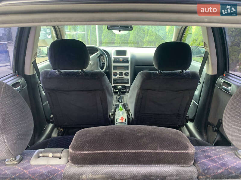 Хэтчбек Opel Astra 2003 в Львове