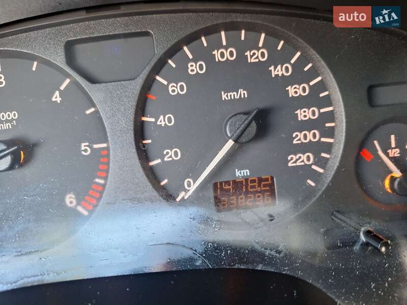 Универсал Opel Astra 2001 в Черновцах