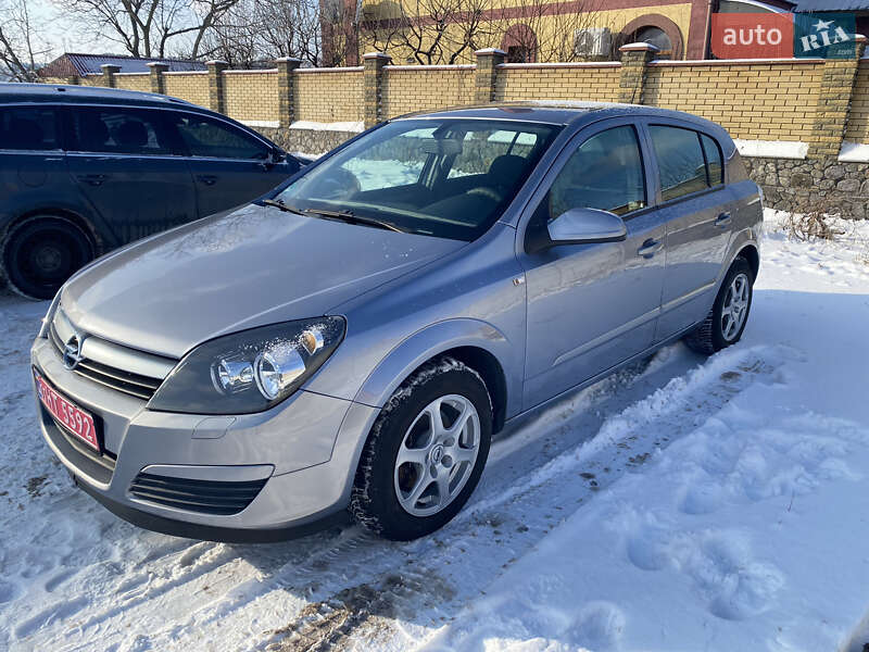 Хэтчбек Opel Astra 2005 в Виннице фото Хэтчбек Opel Astra 2005 в Виннице