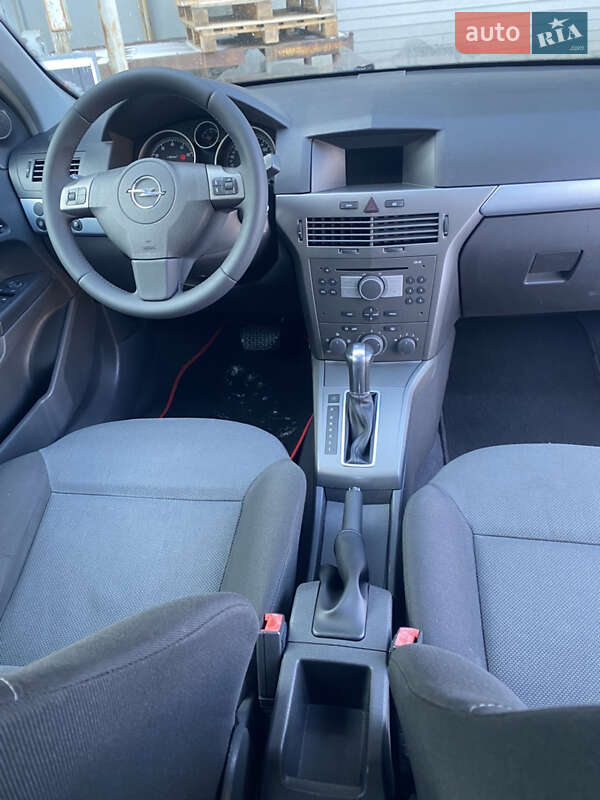 Хэтчбек Opel Astra 2005 в Виннице фото 23 Хэтчбек Opel Astra 2005 в Виннице