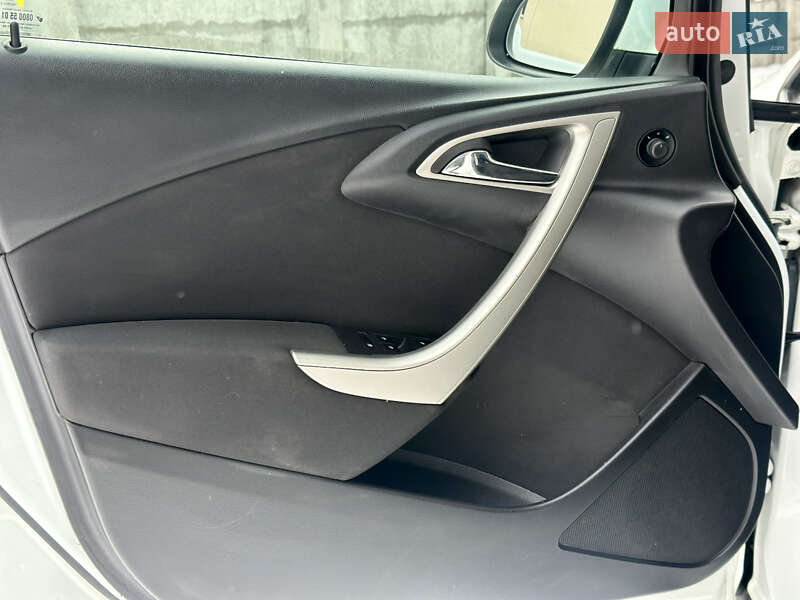 Хэтчбек Opel Astra 2012 в Львове фото 13 Хэтчбек Opel Astra 2012 в Львове