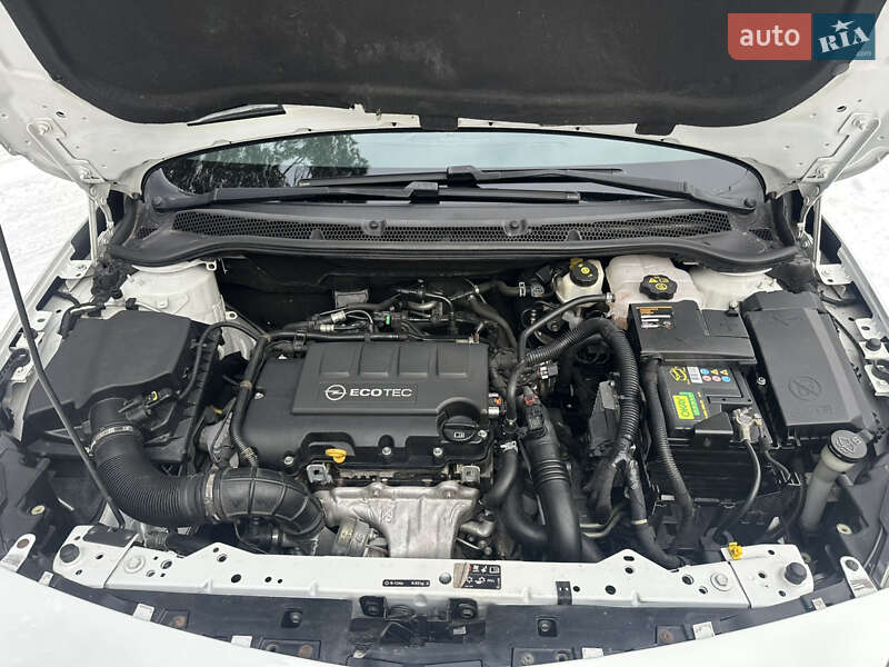 Хэтчбек Opel Astra 2012 в Львове фото 33 Хэтчбек Opel Astra 2012 в Львове