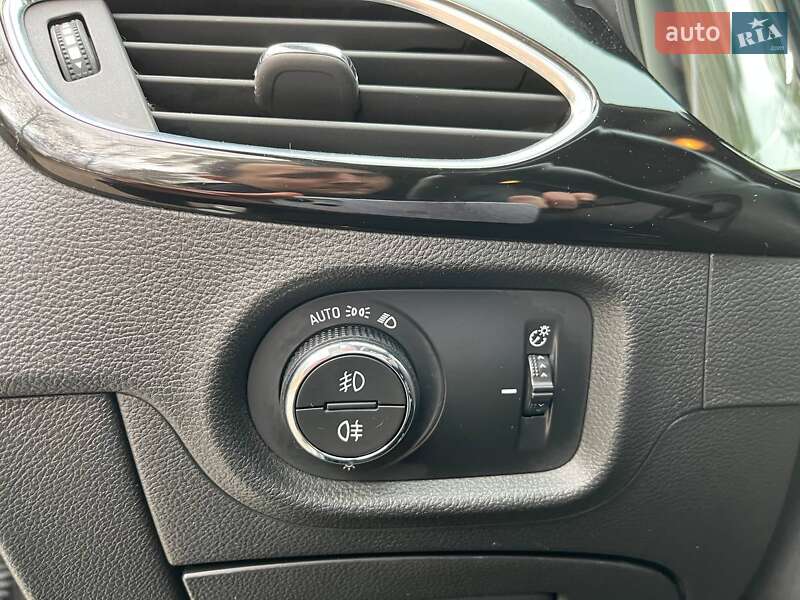 Универсал Opel Astra 2020 в Киеве фото 49 Универсал Opel Astra 2020 в Киеве
