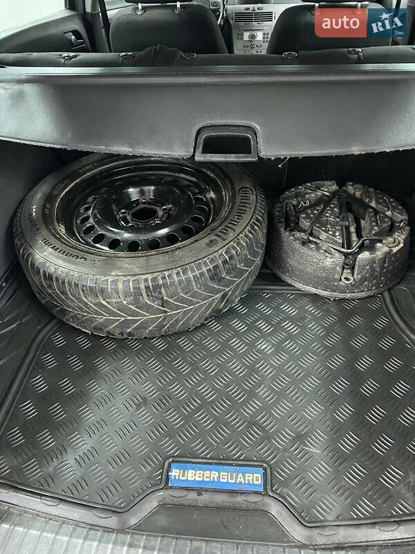 Универсал Opel Astra 2006 в Харькове