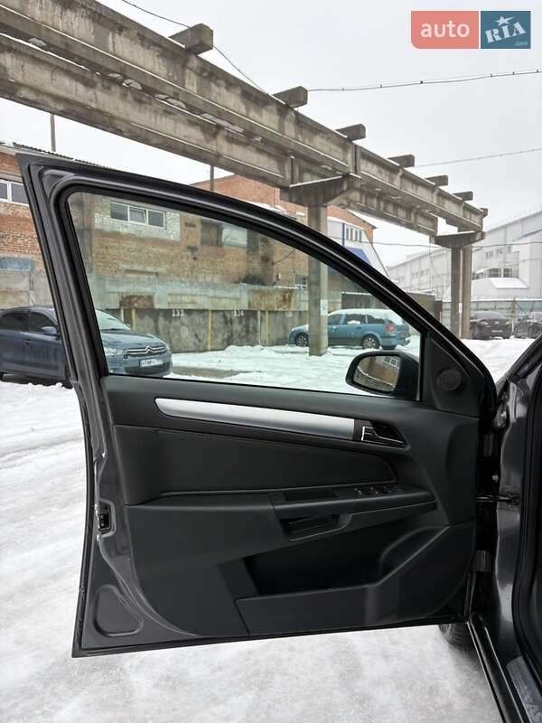 Универсал Opel Astra 2009 в Белой Церкви