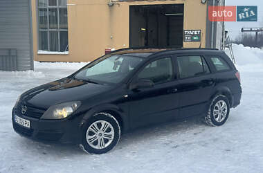 Универсал Opel Astra 2005 в Ивано-Франковске