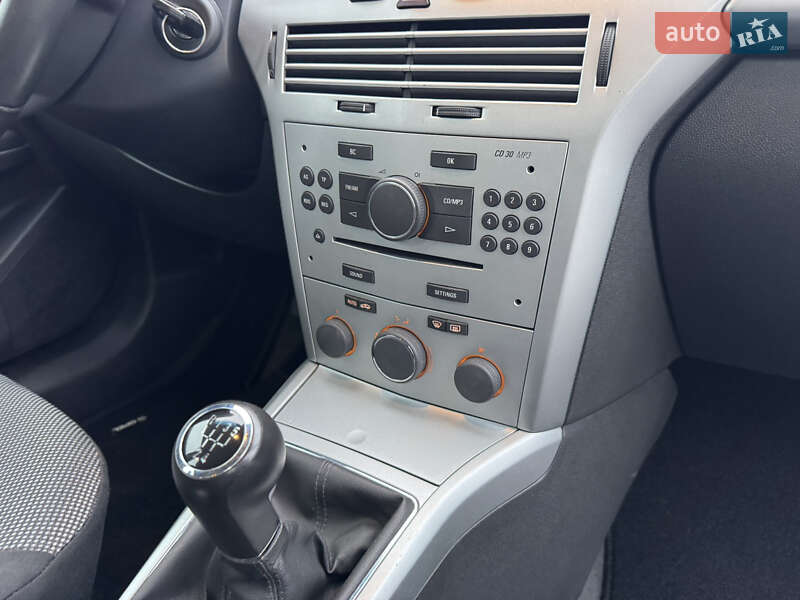 Хэтчбек Opel Astra 2009 в Луцке фото 78 Хэтчбек Opel Astra 2009 в Луцке