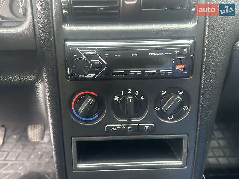 Седан Opel Astra 2008 в Заболотове