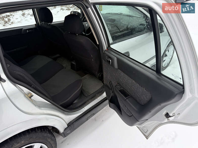 Универсал Opel Astra 2001 в Кременце