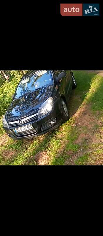 Универсал Opel Astra 2006 в Чернигове