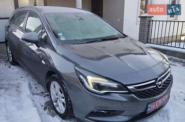Универсал Opel Astra 2019 в Ивано-Франковске
