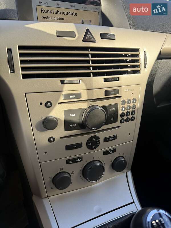 Универсал Opel Astra 2008 в Сумах