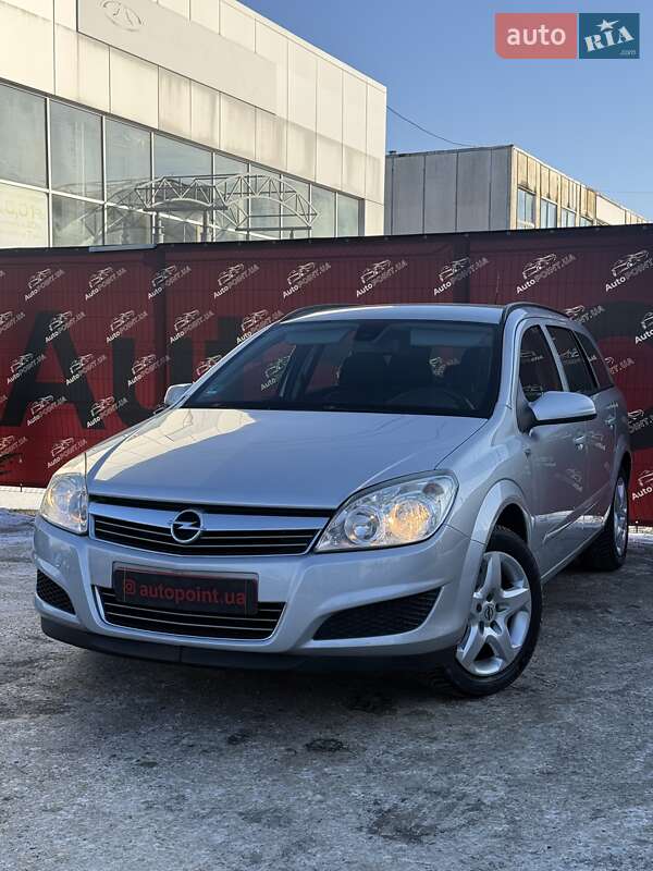 Универсал Opel Astra 2008 в Сумах