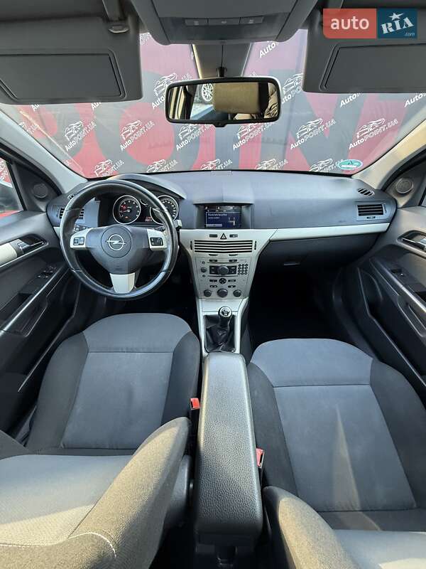 Универсал Opel Astra 2008 в Сумах