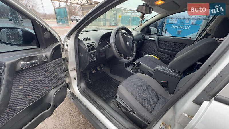 Универсал Opel Astra 2001 в Могилев-Подольске фото 6 Универсал Opel Astra 2001 в Могилев-Подольске