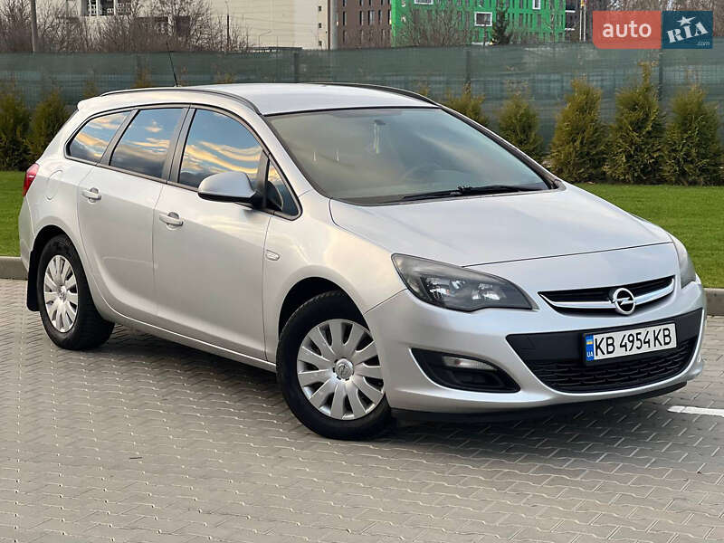 Opel Astra 2013