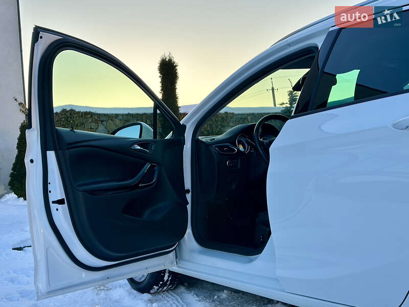 Универсал Opel Astra 2020 в Стрые