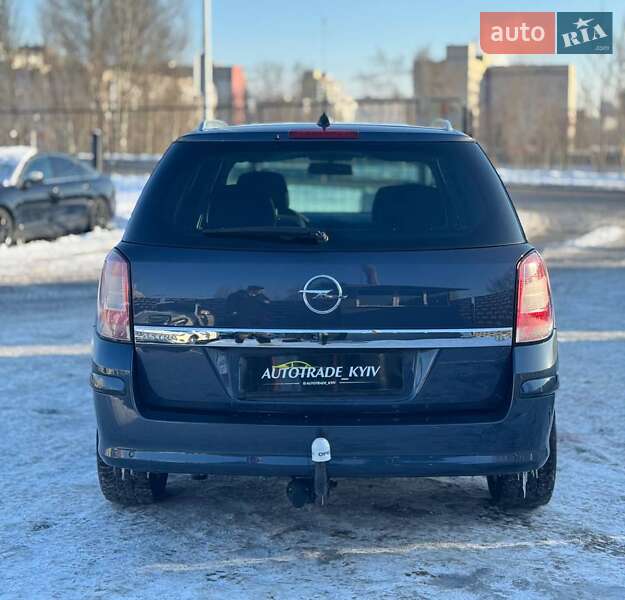 Универсал Opel Astra 2008 в Киеве
