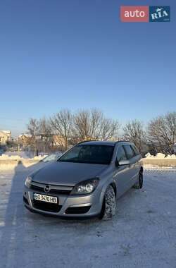 Универсал Opel Astra 2005 в Тернополе