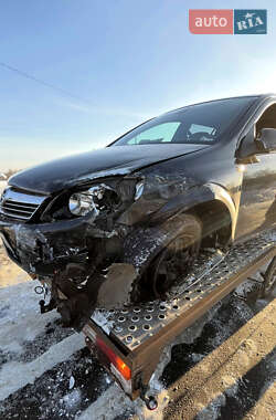 Універсал Opel Astra 2010 в Любешові