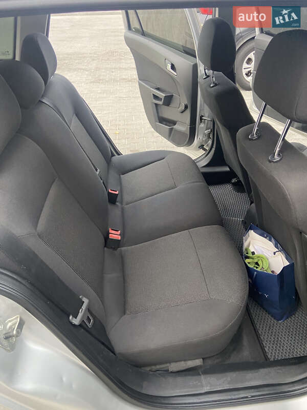 Универсал Opel Astra 2008 в Киеве