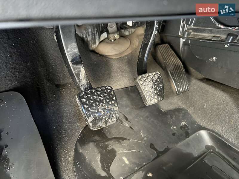 Седан Opel Astra 2013 в Киеве фото 19 Седан Opel Astra 2013 в Киеве