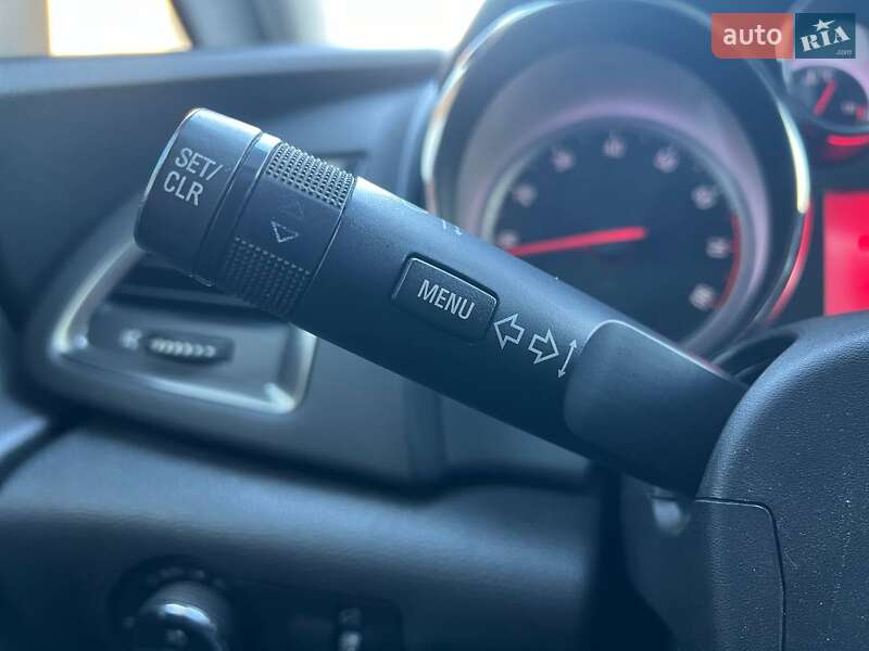 Универсал Opel Astra 2011 в Киеве фото 19 Универсал Opel Astra 2011 в Киеве