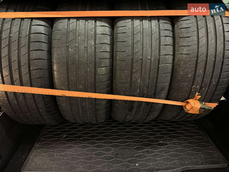 Универсал Opel Astra 2013 в Киеве